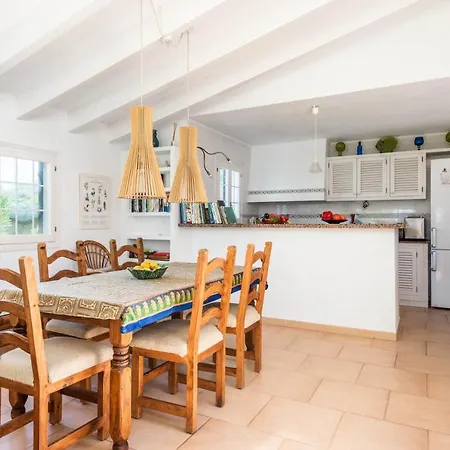 Hercules 115 Binidali Willa