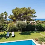 Hercules 115 Binidali Βίλα